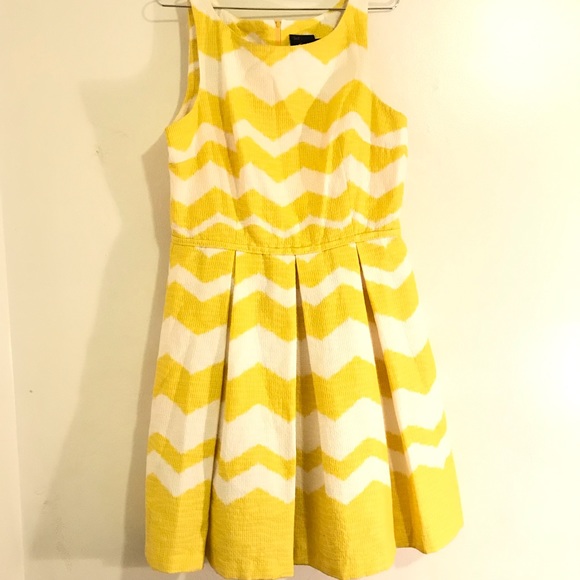 Just Taylor summer chevron dress with pockets - Picture 4 of 4